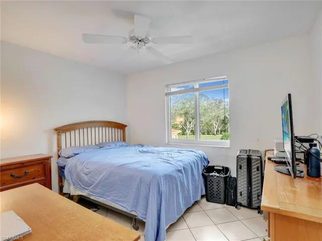 6900  Huntington Lakes  CIR, Naples, FL 34119
