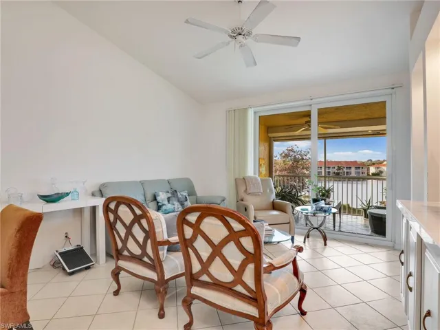 6900  Huntington Lakes  CIR, Naples, FL 34119