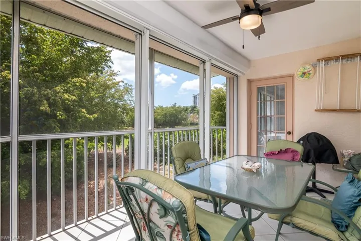 1012 Mainsail S # 322, Naples Fl 34114
