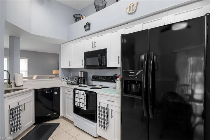 1012 Mainsail S # 322, Naples Fl 34114