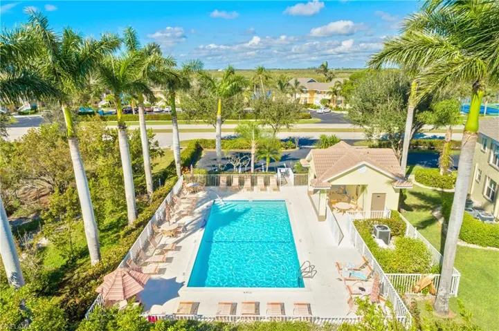 1012 Mainsail S # 322, Naples Fl 34114