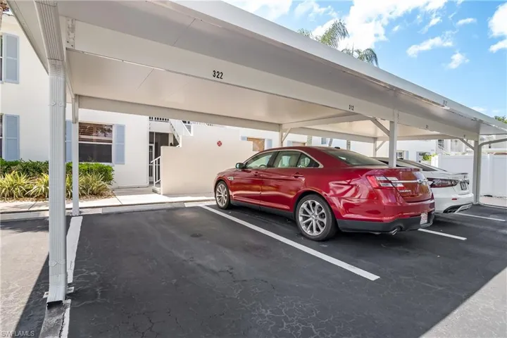 1012 Mainsail S # 322, Naples Fl 34114