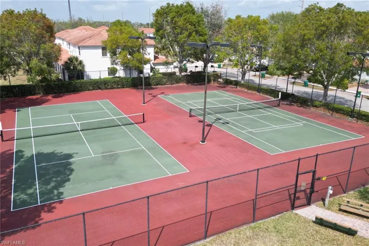 15270 Summit Place Cir 179, Naples, Florida 34119