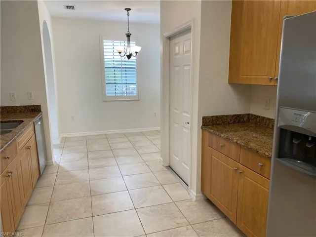 15270 Summit Place Cir 179, Naples, Florida 34119