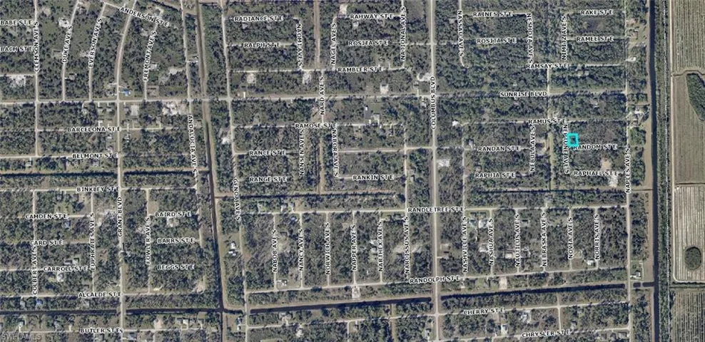 1235  Random  ST, LEHIGH ACRES, FL 33974