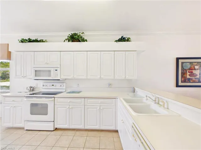 10391 Butterfly Palm Dr 1011, Fort Myers, Florida 33966