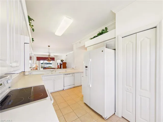 10391 Butterfly Palm Dr 1011, Fort Myers, Florida 33966