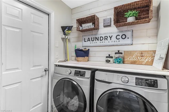 Washroom with washer and dryer