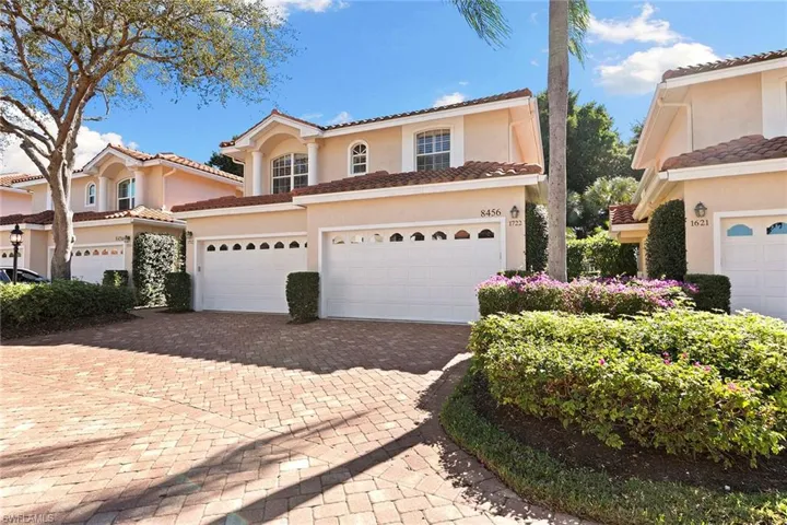 8456  Abbington  CIR, Naples, FL 34108