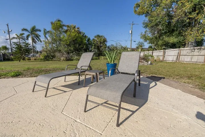 4530 Underwood Dr, Fort Myers, Florida 33905