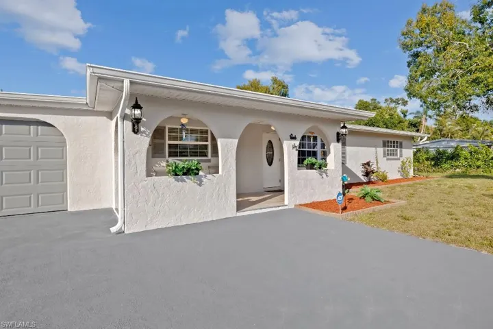 4530 Underwood Dr, Fort Myers, Florida 33905