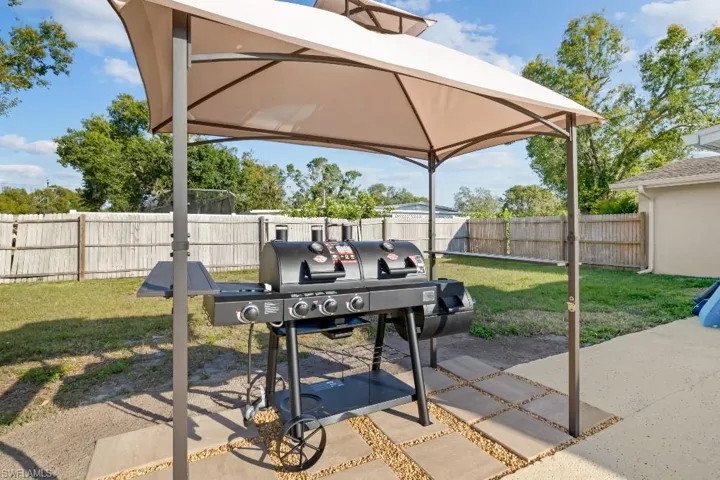 4530 Underwood Dr, Fort Myers, Florida 33905