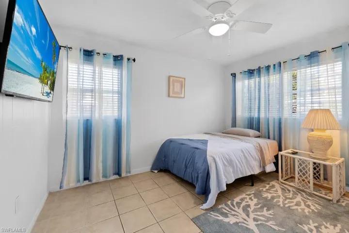 4530 Underwood Dr, Fort Myers, Florida 33905