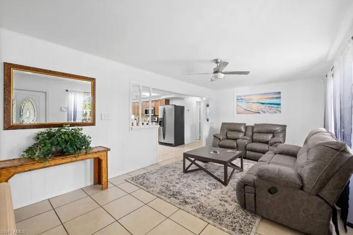 4530 Underwood Dr, Fort Myers, Florida 33905