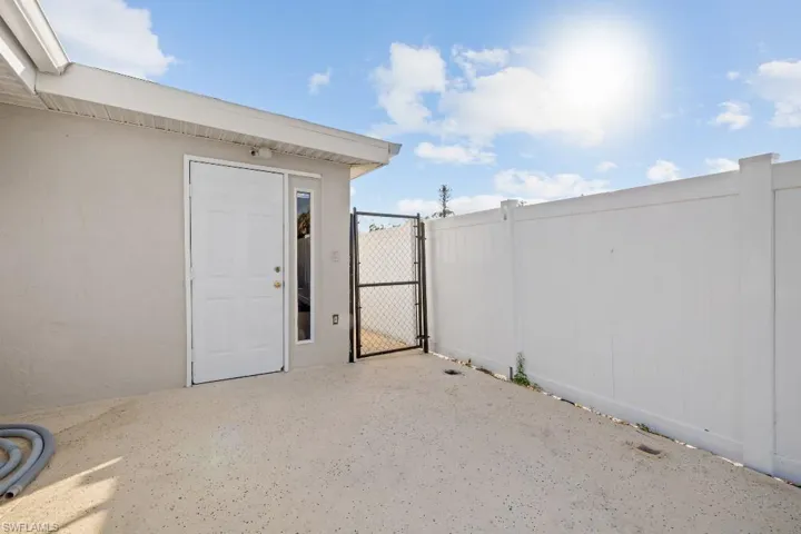 4530 Underwood Dr, Fort Myers, Florida 33905