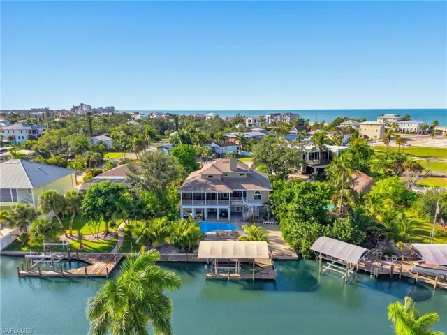 Boaters Paradise - Virtually Edited Image