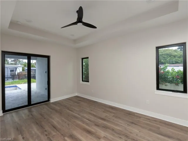 1257 22nd Ave N, Naples, Florida 34103