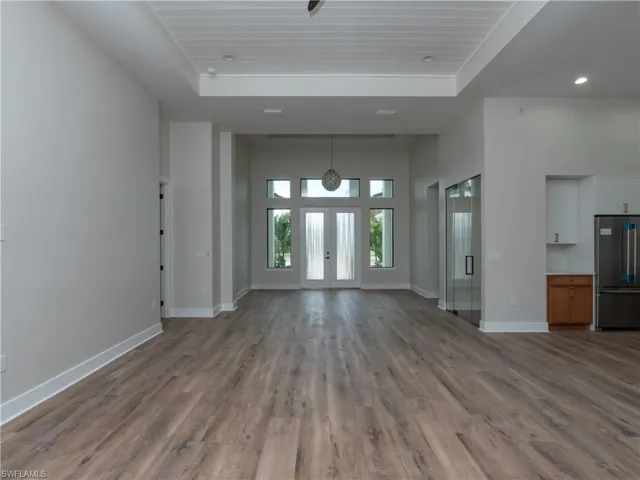 1257 22nd Ave N, Naples, Florida 34103