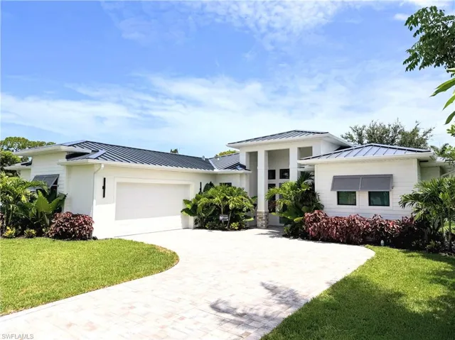 1257 22nd Ave N, Naples, Florida 34103