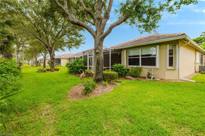 4716 Fairloop Run, Lehigh Acres, Florida 33973