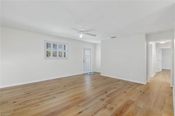 Interior Front Entry/Foyer