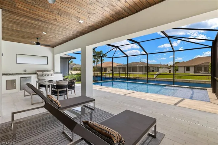 Spacious Patio with Outdoor Kitchen