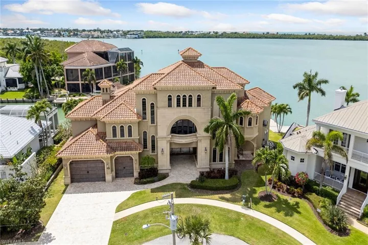 950 Giralda Ct, Marco Island, Florida 34145