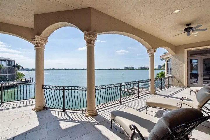 950 Giralda Ct, Marco Island, Florida 34145