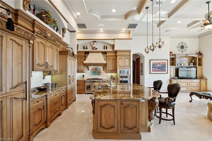 950 Giralda Ct, Marco Island, Florida 34145