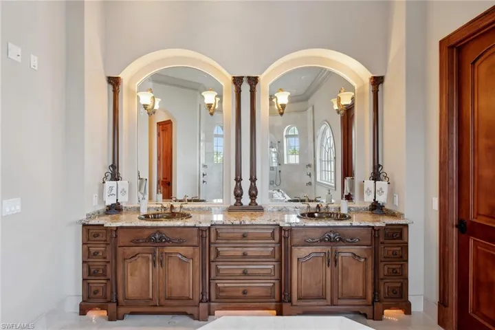 950 Giralda Ct, Marco Island, Florida 34145