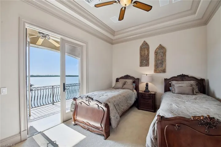 950 Giralda Ct, Marco Island, Florida 34145