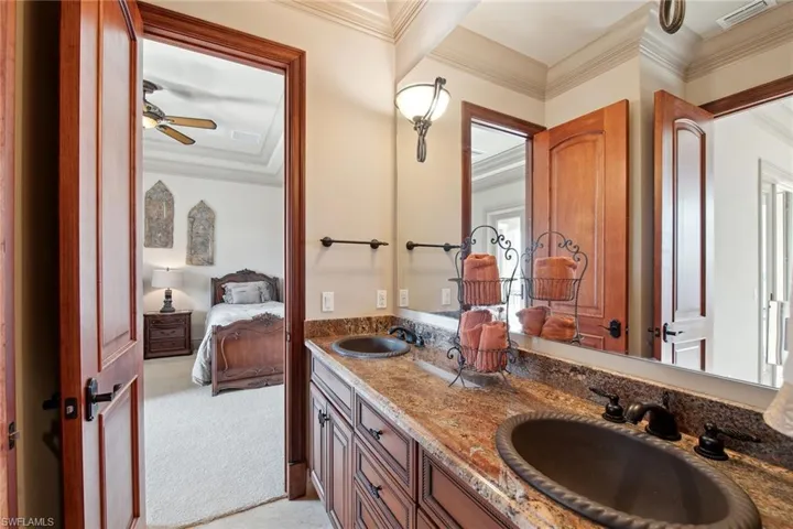 950 Giralda Ct, Marco Island, Florida 34145