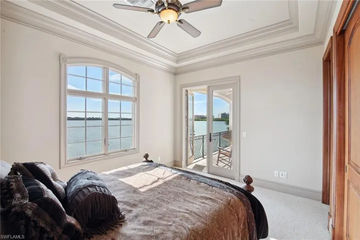 950 Giralda Ct, Marco Island, Florida 34145
