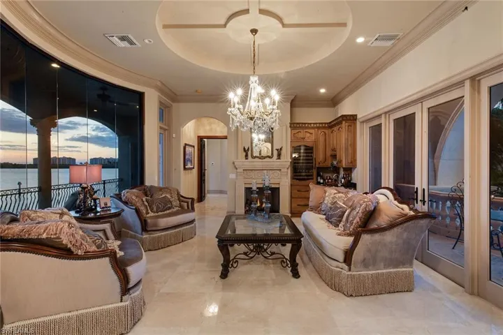 950 Giralda Ct, Marco Island, Florida 34145