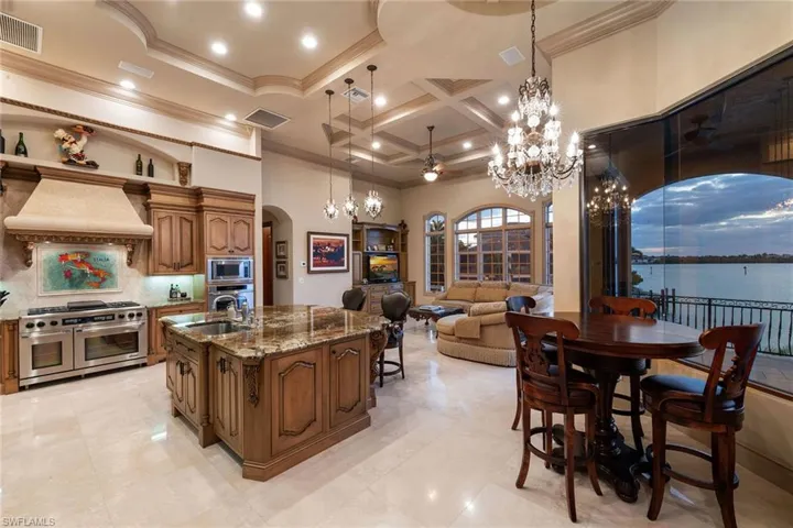 950 Giralda Ct, Marco Island, Florida 34145