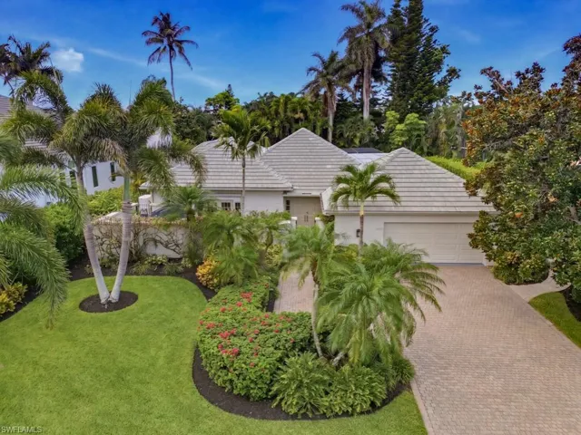 512 Turtle Hatch Rd, Naples, Florida 34103