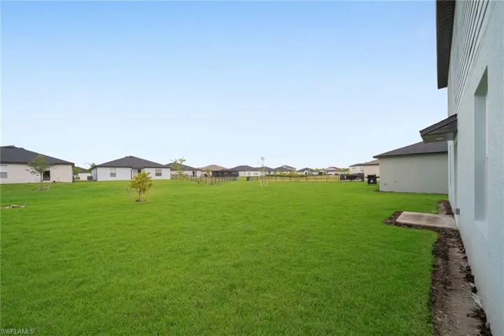 4107 Lattuca Ln, North Fort Myers, Florida 33917