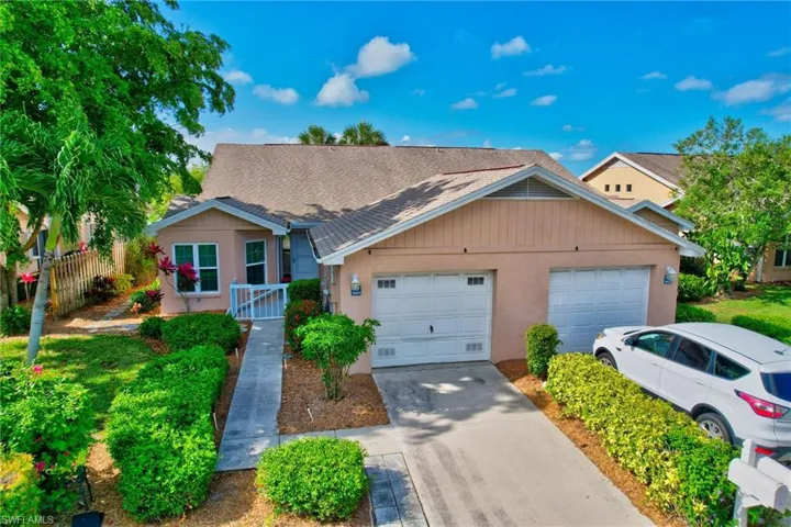 2604  Sailors  WAY, Naples, FL 34109
