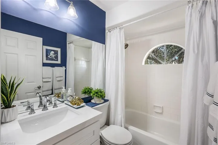 13630  Worthington  WAY, Bonita Springs, FL 34135