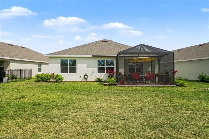 20316 Camino Torcido Loop, North Fort Myers, Florida 33917