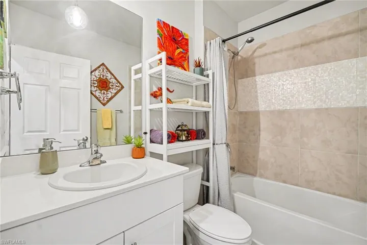 20316 Camino Torcido Loop, North Fort Myers, Florida 33917