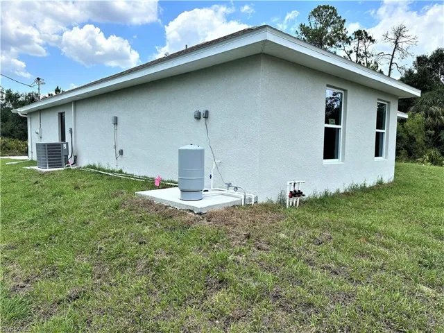 3306  31st W ST, Lehigh Acres, FL 33971