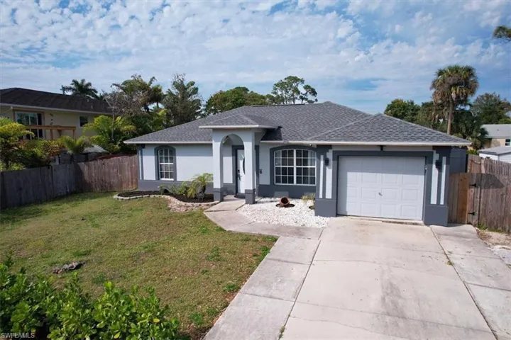 3825 Rose Ave - Front View 3