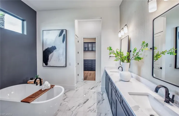 Photo is from model home. Illustration purposes only.