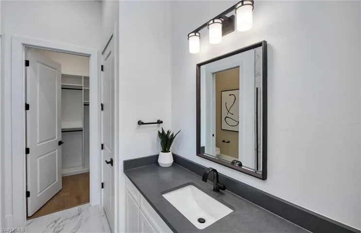 Photo is from model home. Illustration purposes only.
