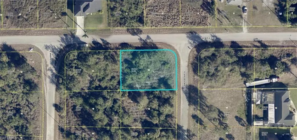 704  Clemwood S AVE, LEHIGH ACRES, FL 33974