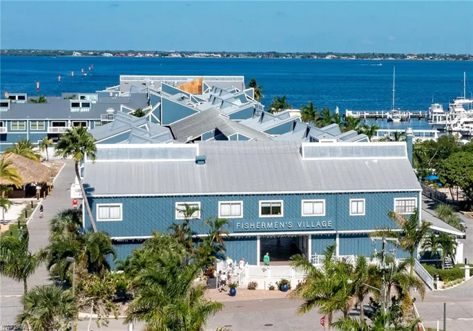 Nearby Punta Gorda attraction, Fisherman's Village
