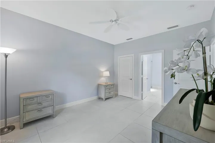 3892 14th St N, Naples, Florida 34103