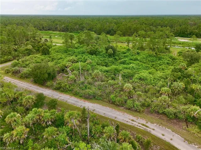 Firebird Rd, North Port, Florida 34288
