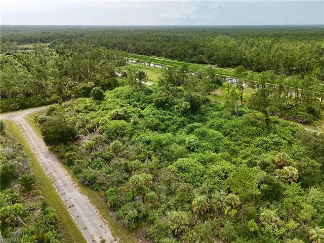 Firebird Rd, North Port, Florida 34288